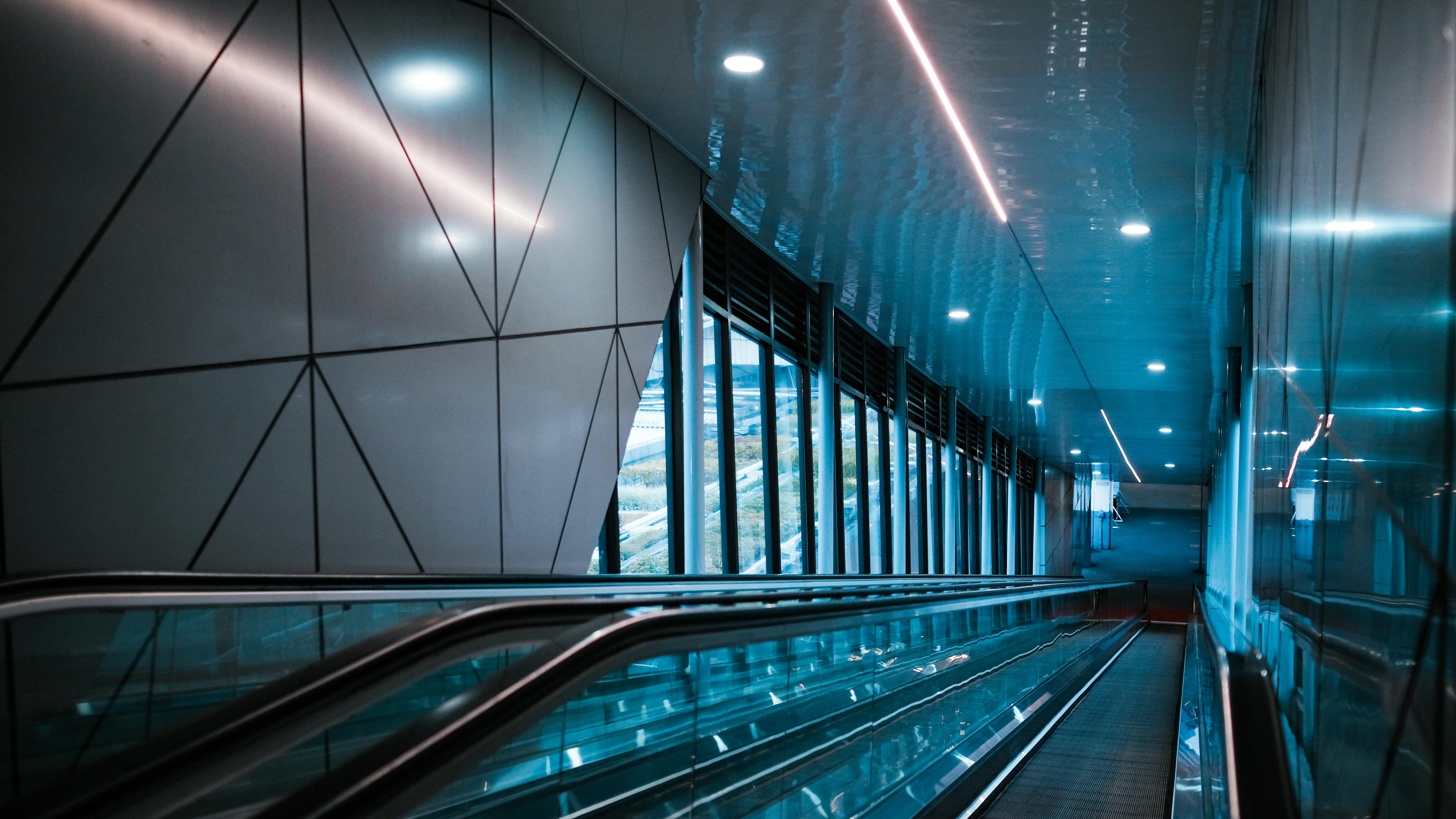 Business Center - Image 12