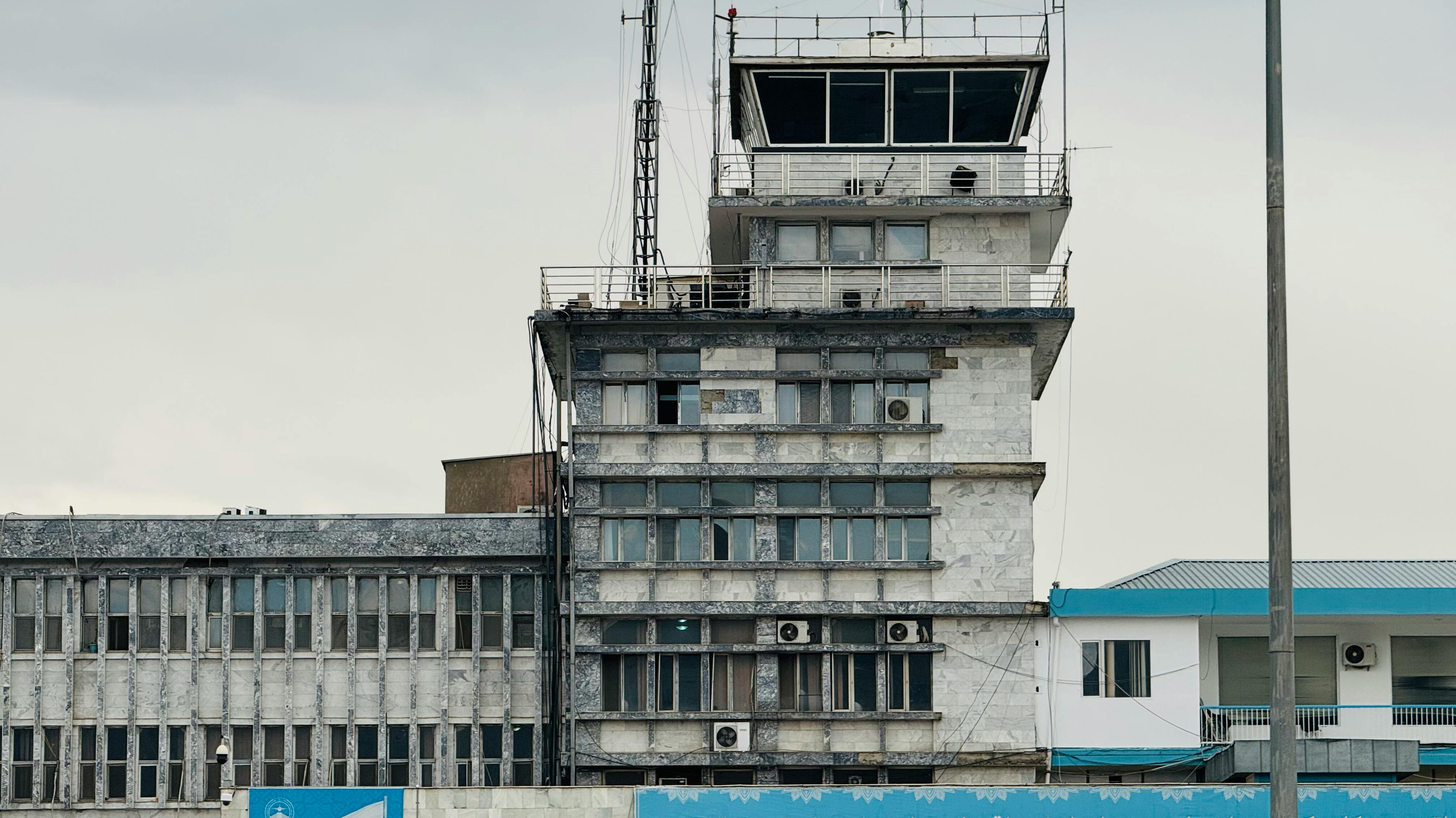 Duty-Free Shopping - Image 3