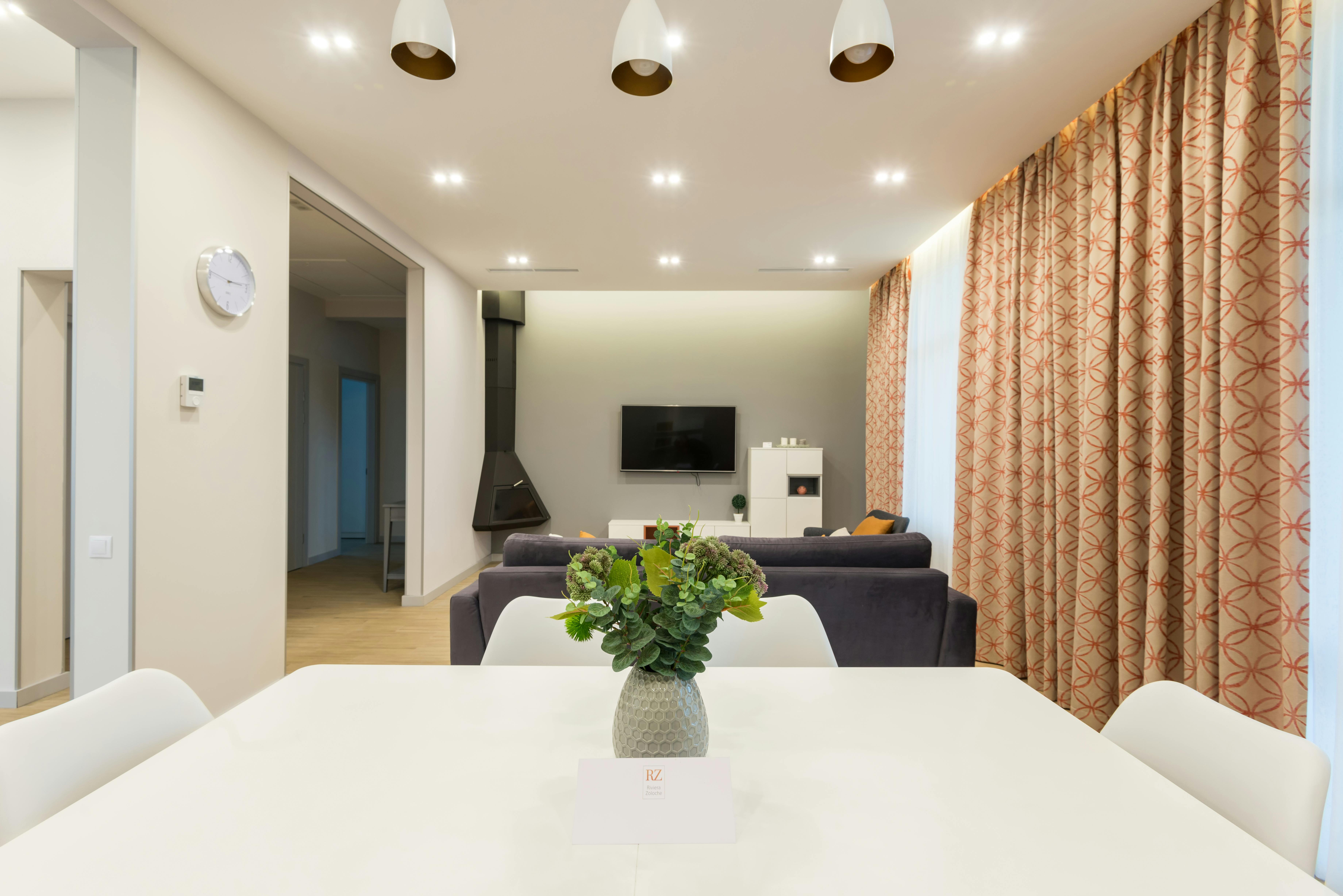 VIP Lounges - Image 7